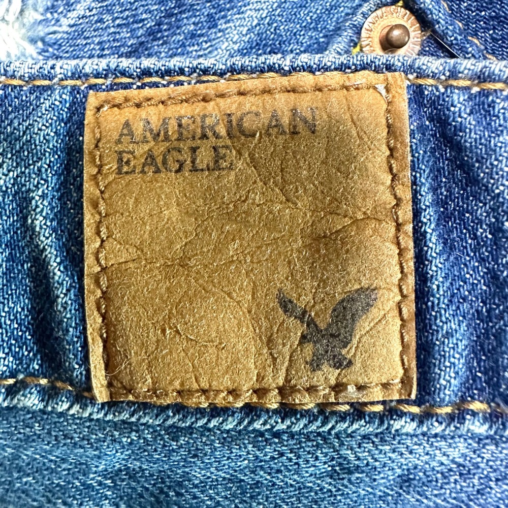VTG Y2K 00s American Eagle Denim Low Rise Micro Mini Jean Shorts Sz 8 Distressed - Picture 5 of 7